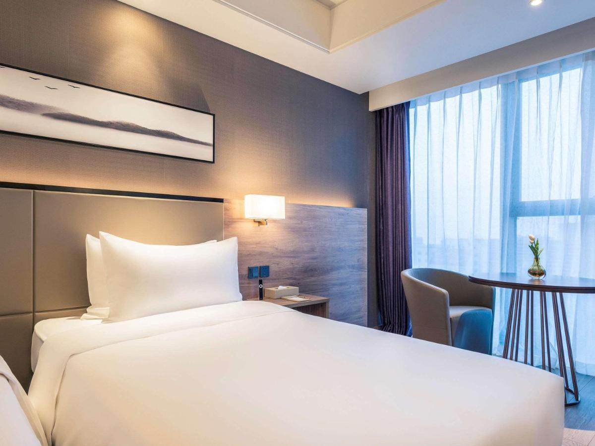 Mercure Yantai Golden Beach Buitenkant foto